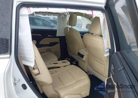 2019 Toyota Highlander Limited from USA, damaged, VIN 5TDDZRFH3KS983264